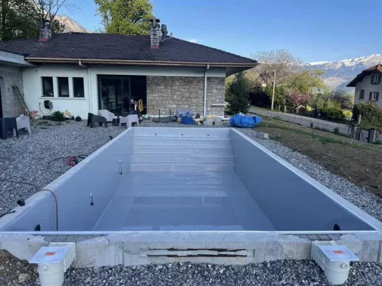 Pose de revêtement en PVC armé pour piscine à Scionzier, Scionzier, Garden Art