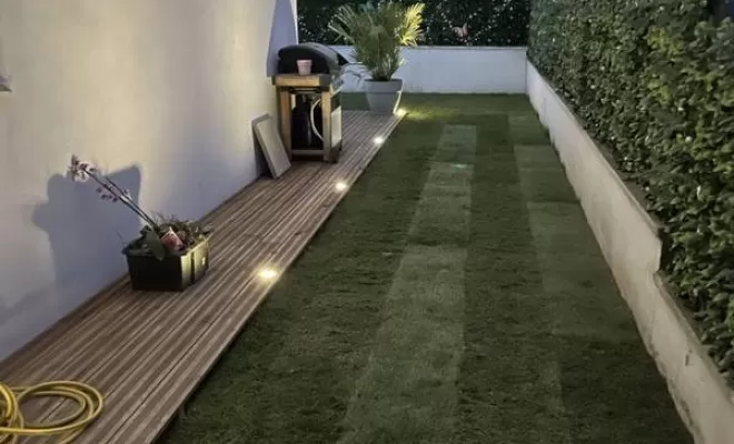 Aménagement de petite piscine privée avec éclairage extérieur, Scionzier, Garden Art
