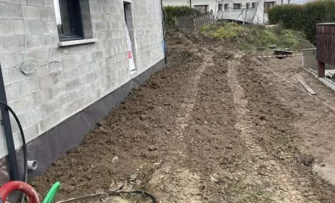 Entreprise de terrassement à Scionzier pour la pose de drainage autour d'une maison, Scionzier, Garden Art
