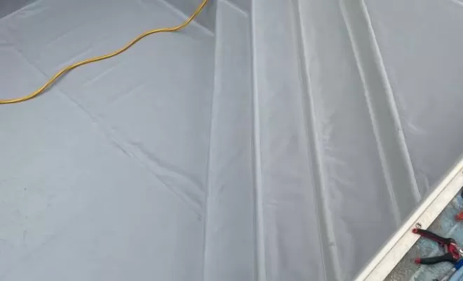 Pose de PVC armé pour piscine à Scionzier, Scionzier, Garden Art